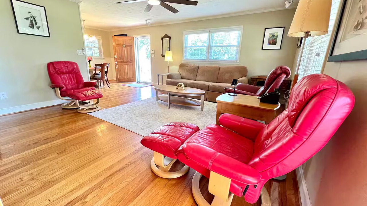 Photo of Livingroom in Sampson County