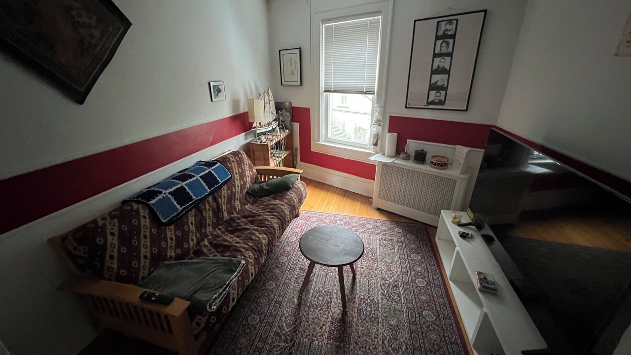 Photo of Livingroom in Stapleton