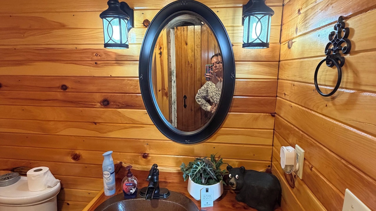 Photo of Bathroom in Rocheport