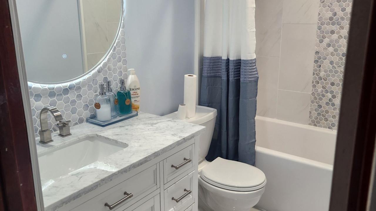 Photo of Bathroom in Miller Beach