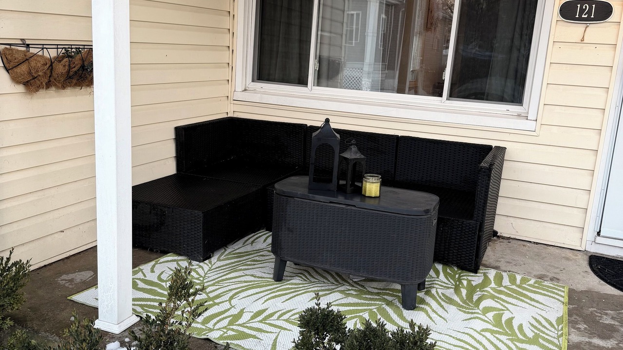Photo of Patio Balcony in Lansdowne