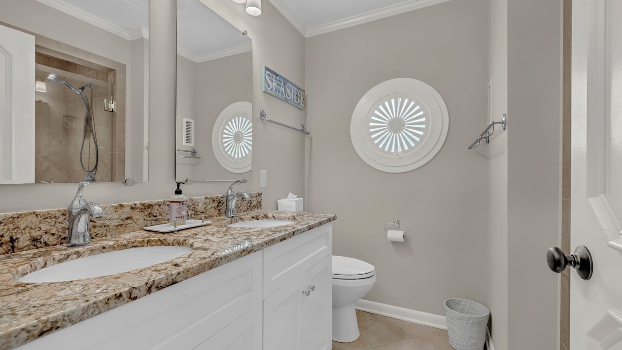 Photo of Bathroom in Wrightsville Beach