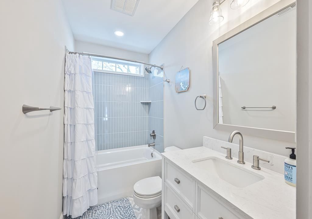 Photo of Bathroom in North Cape May
