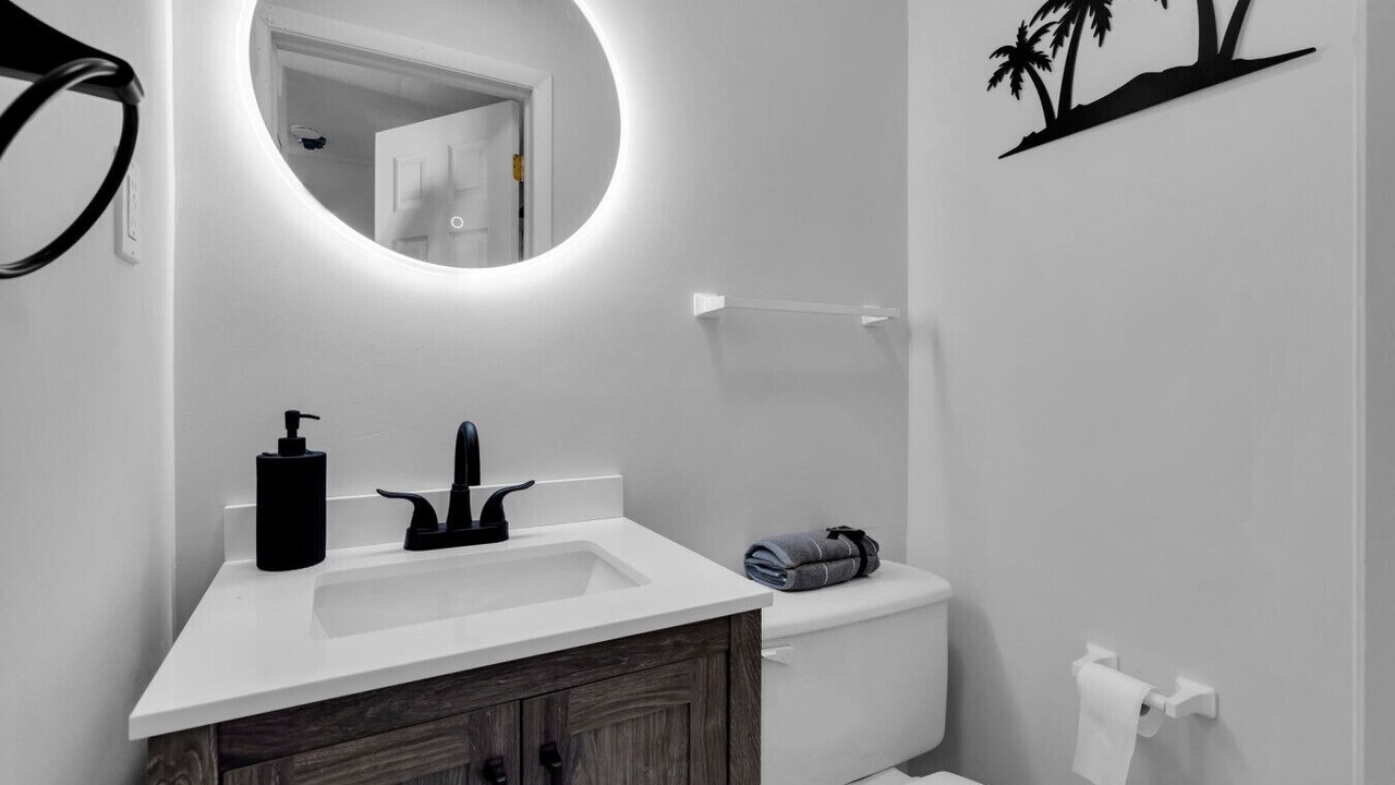 Photo of Bathroom in Ocean Gate