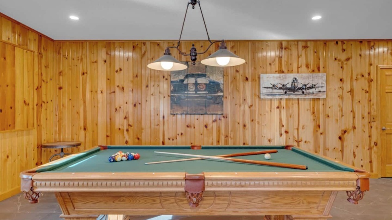 Photo of Bedroom in Grimes