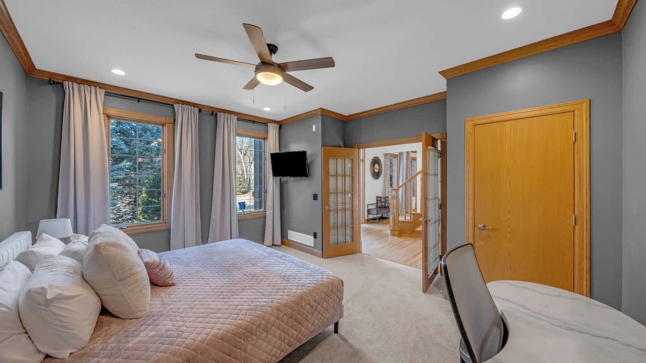 Photo of Bedroom in Grimes
