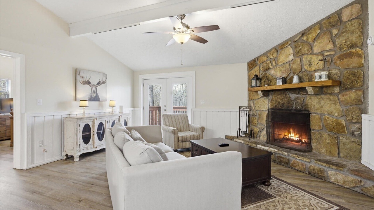 Photo of Bedroom in Caton