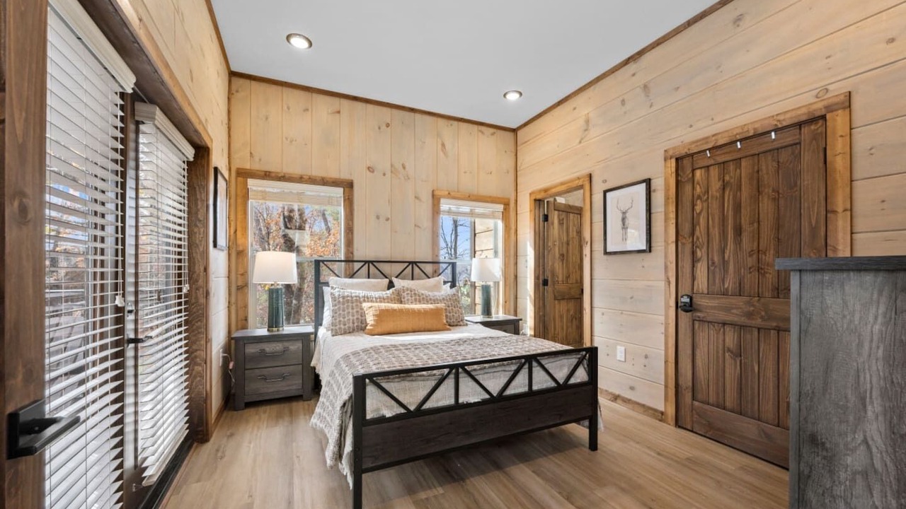 Photo of Bedroom in Sevierville