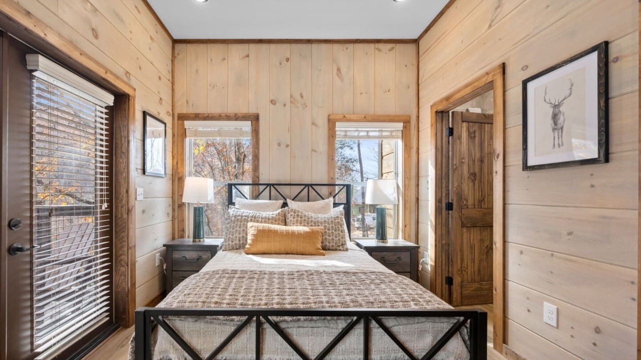 Photo of Bedroom in Sevierville