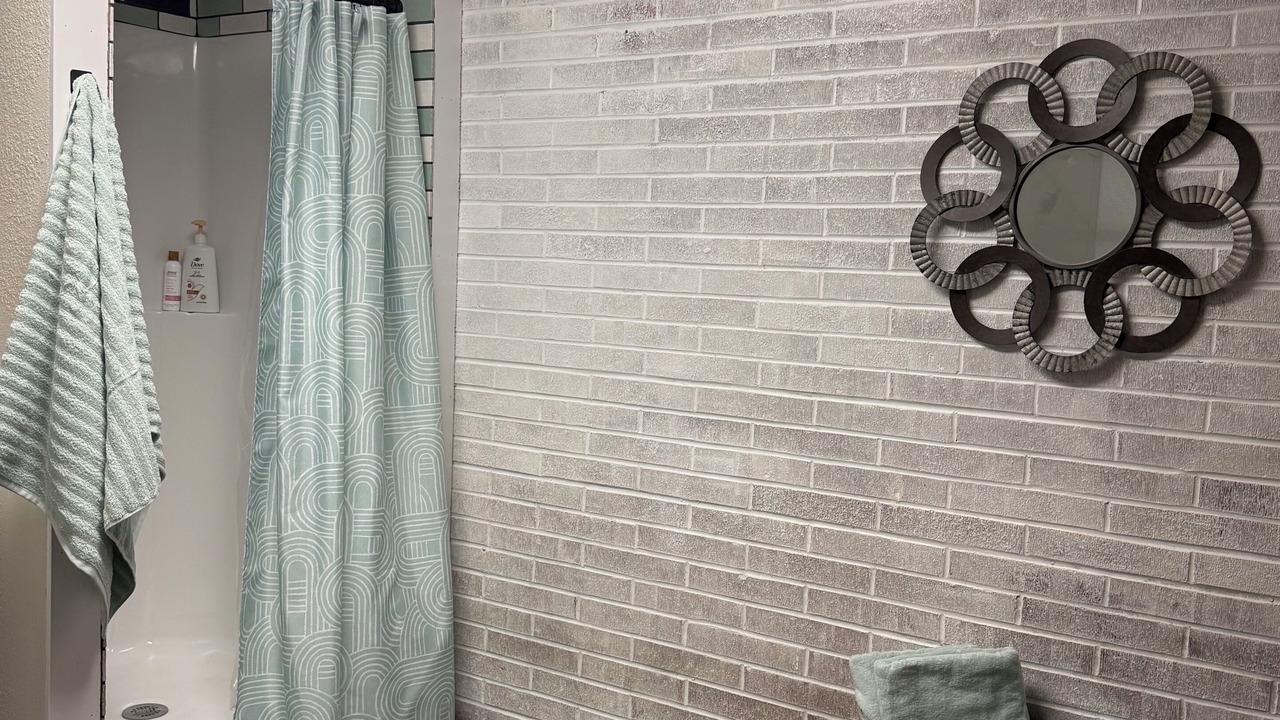 Photo of Bathroom in Hartley