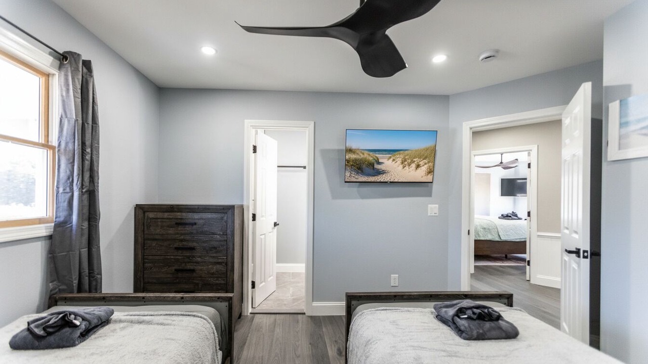 Photo of Bathroom in Monteray Shores