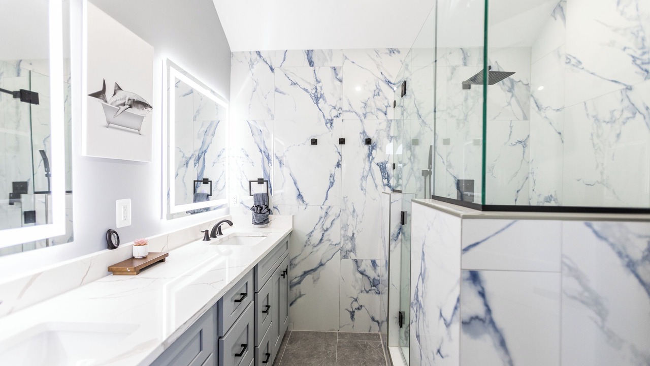 Photo of Bathroom in Monteray Shores