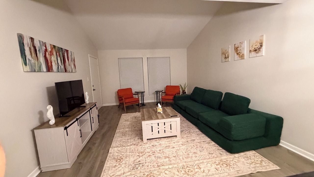 Photo of Livingroom in Stone Tavern