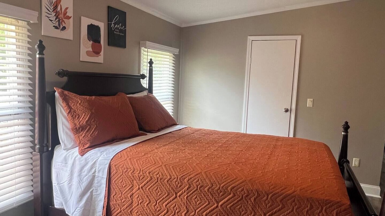 Photo of Bedroom in Wrightsboro