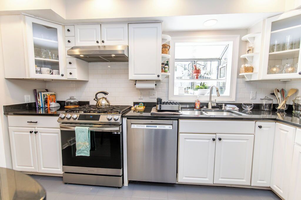 Photo of Kitchen in Anchorage
