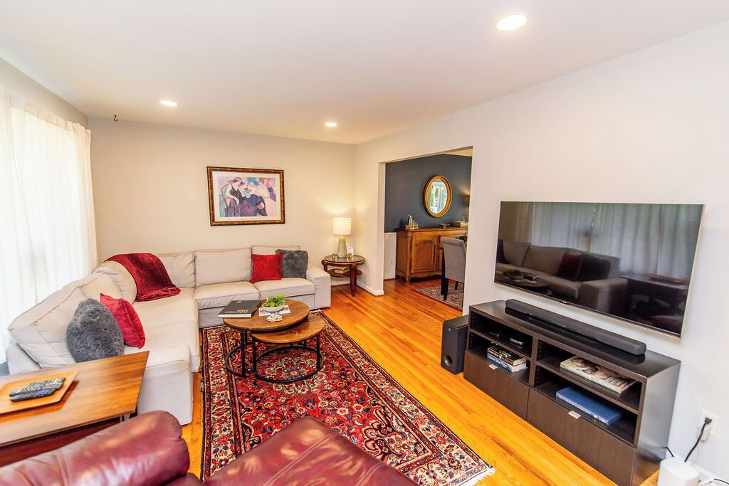 Photo of Livingroom in Anchorage
