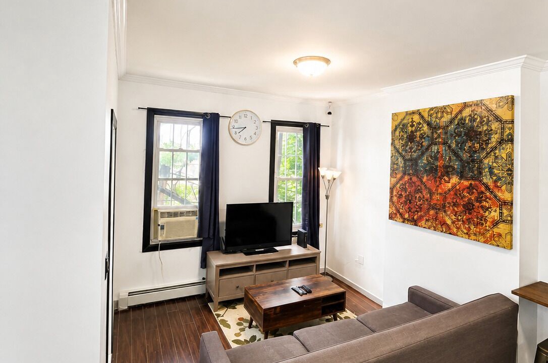 Photo of Livingroom in Bushwick