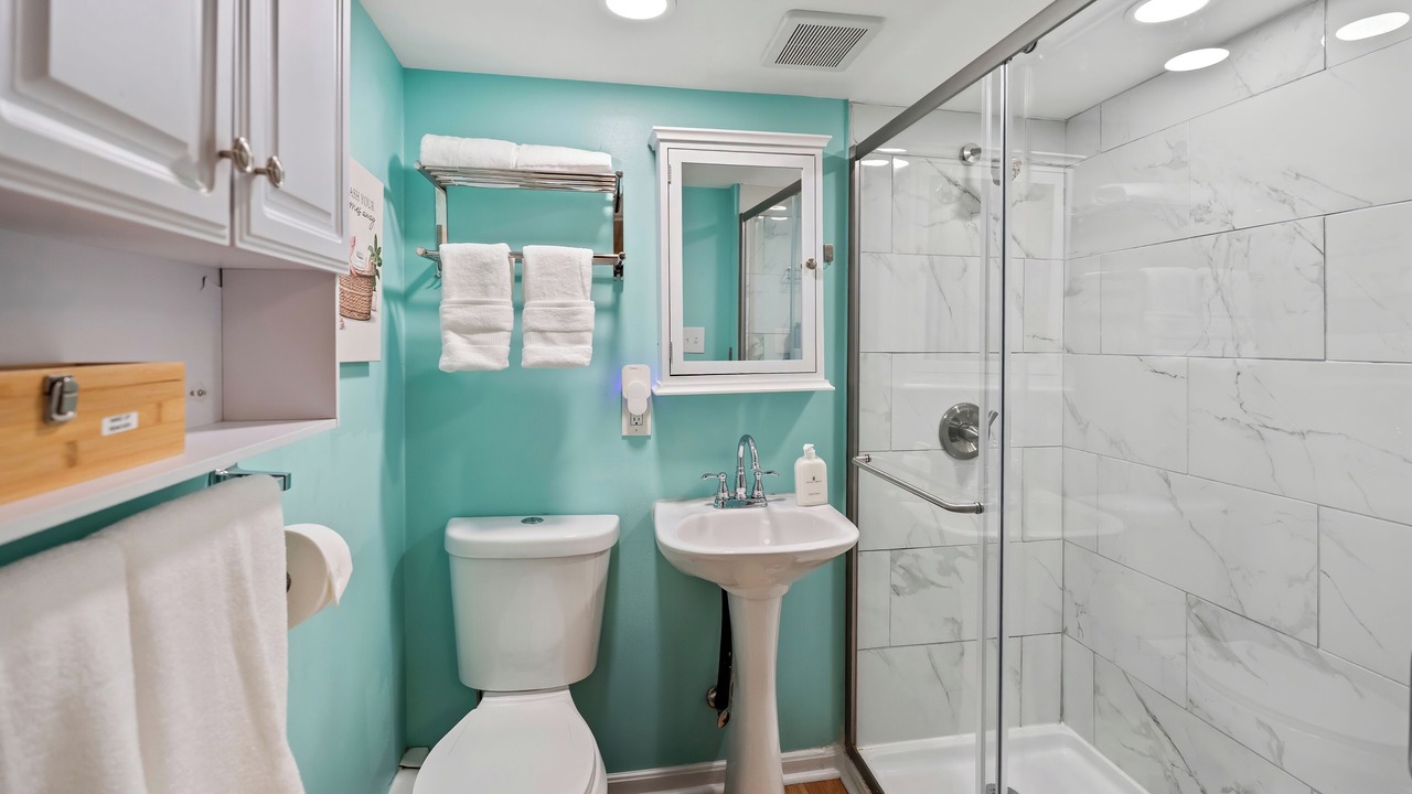 Photo of Bathroom in Downtown Baltimore