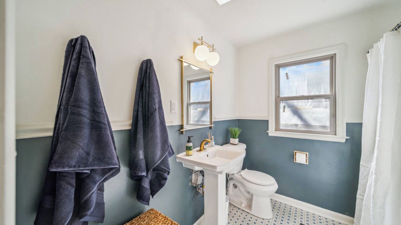 Photo of Bathroom in Turner Park