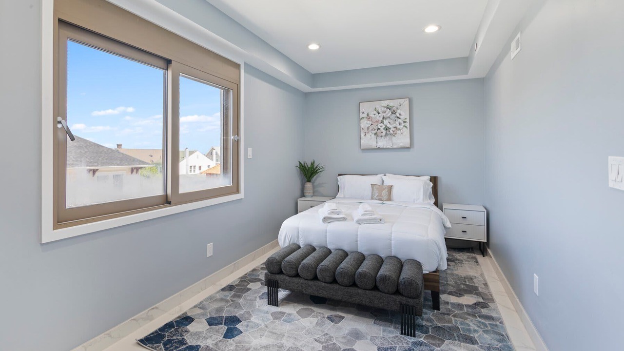 Photo of Bedroom in Ventnor City