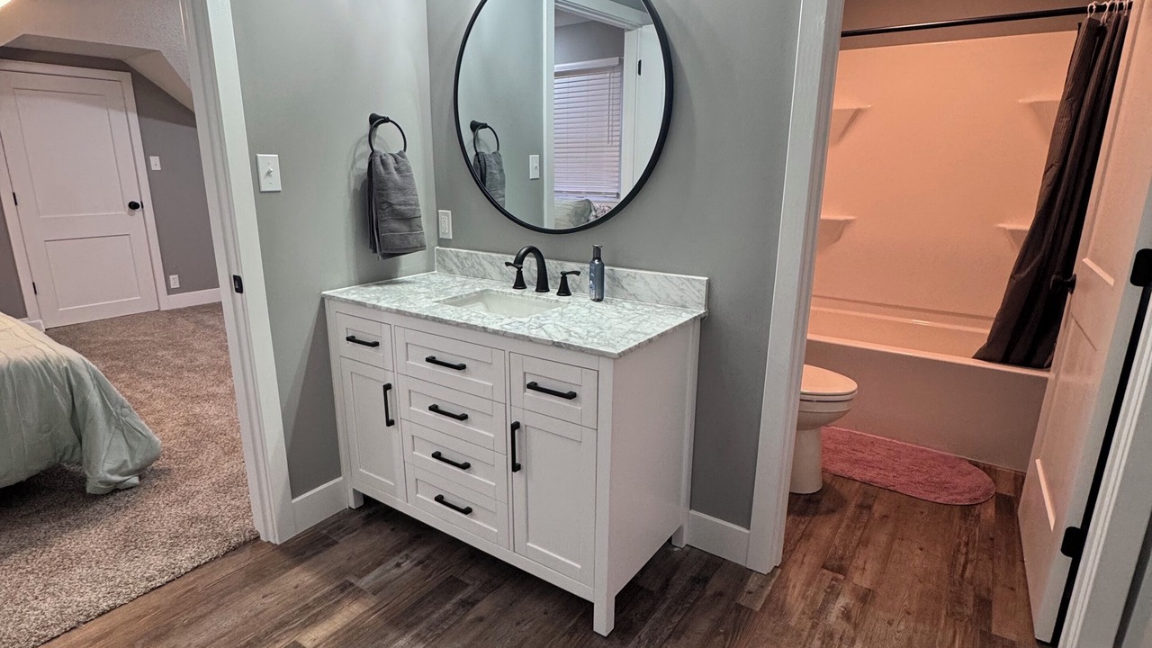 Photo of Bedroom in Hallsville