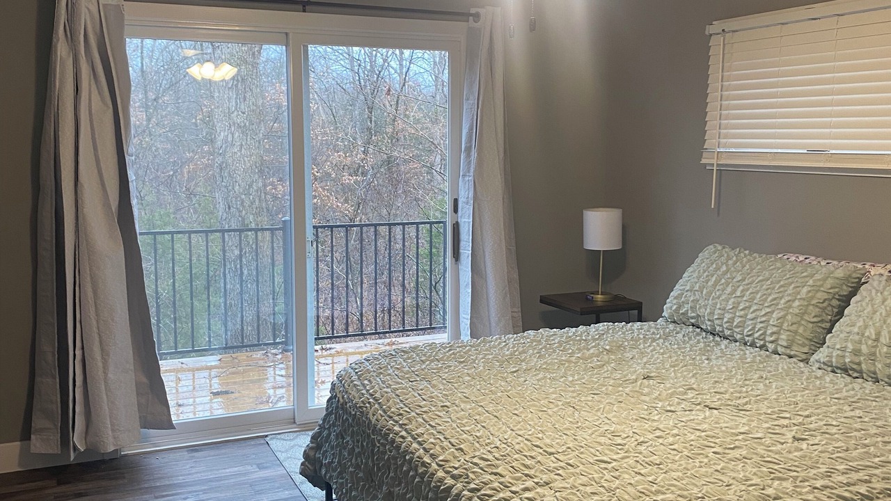 Photo of Bedroom in Hallsville
