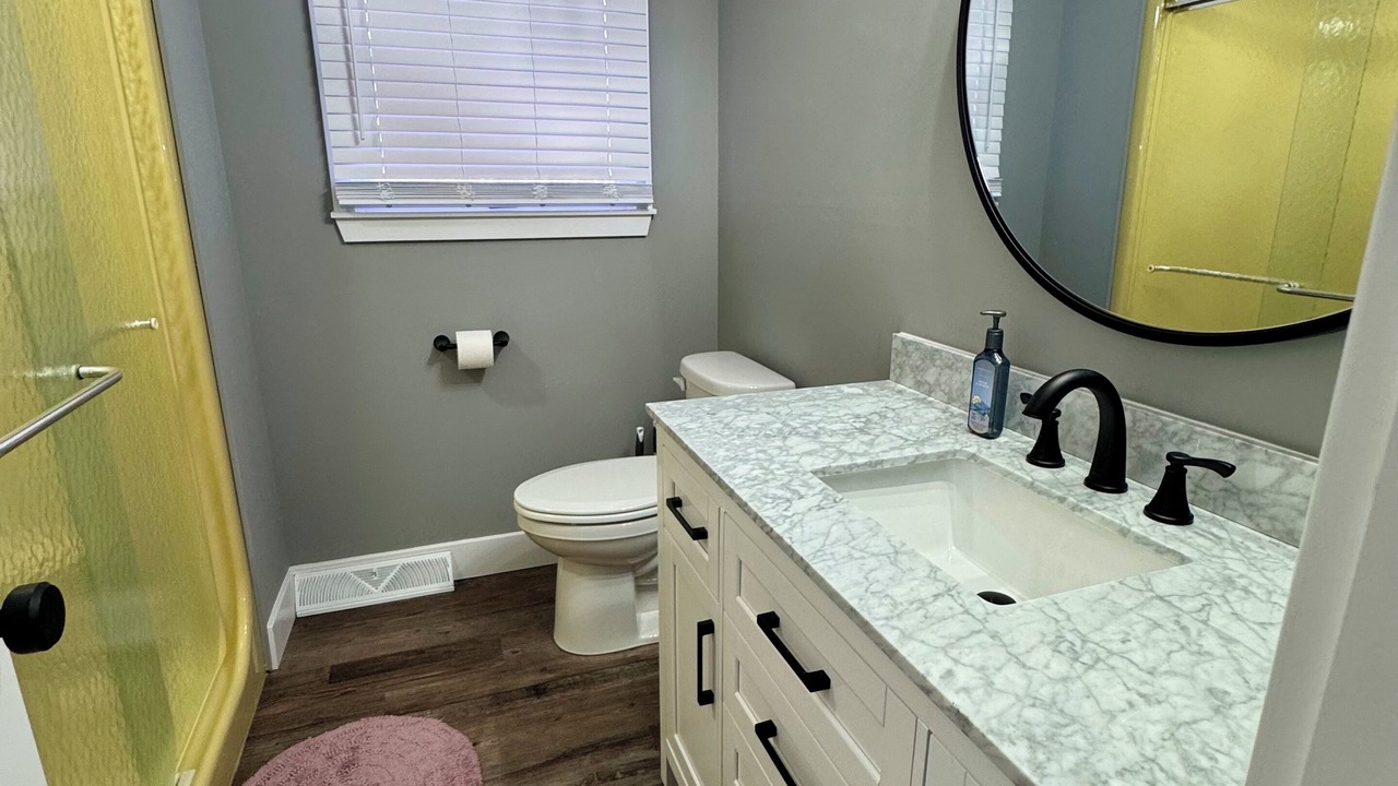 Photo of Bathroom in Hallsville