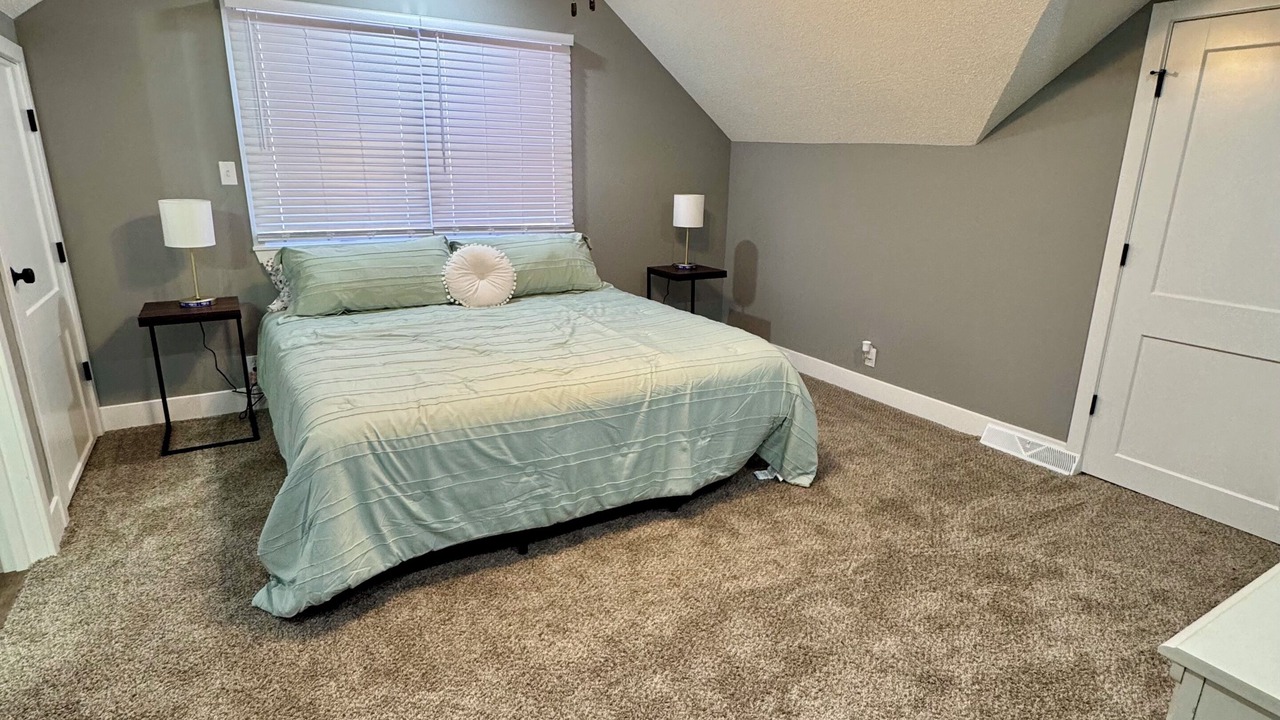 Photo of Bedroom in Hallsville