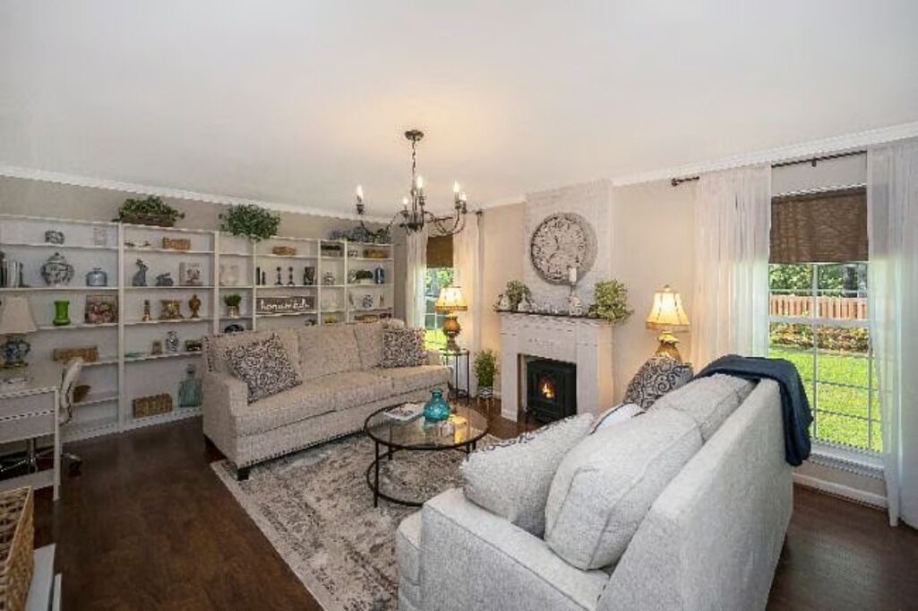 Photo of Livingroom in Fredericksburg