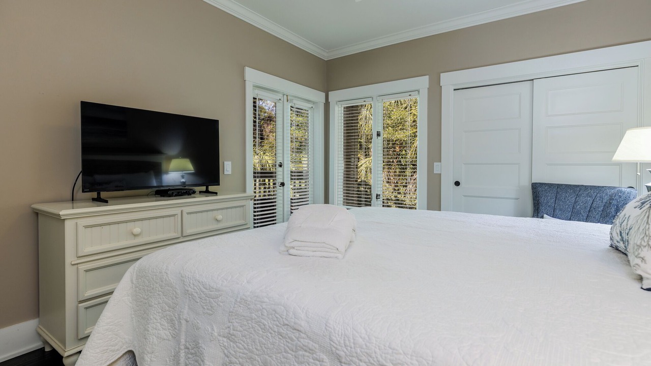 Photo of Bedroom in Palmetto Dunes