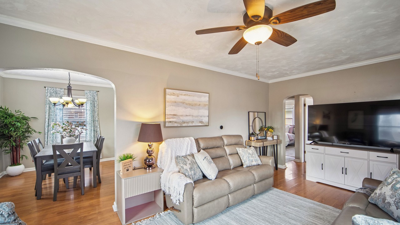 Photo of Livingroom in Beaverdale