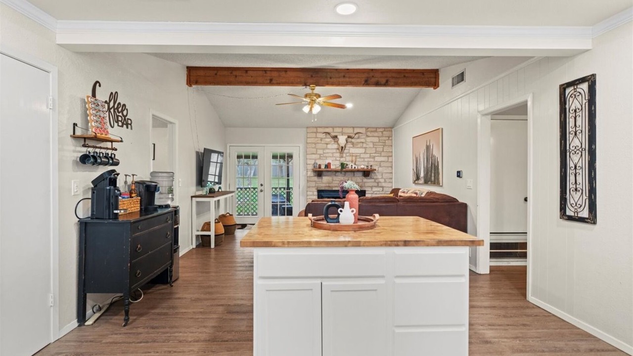 Photo of Livingroom in Georgetown