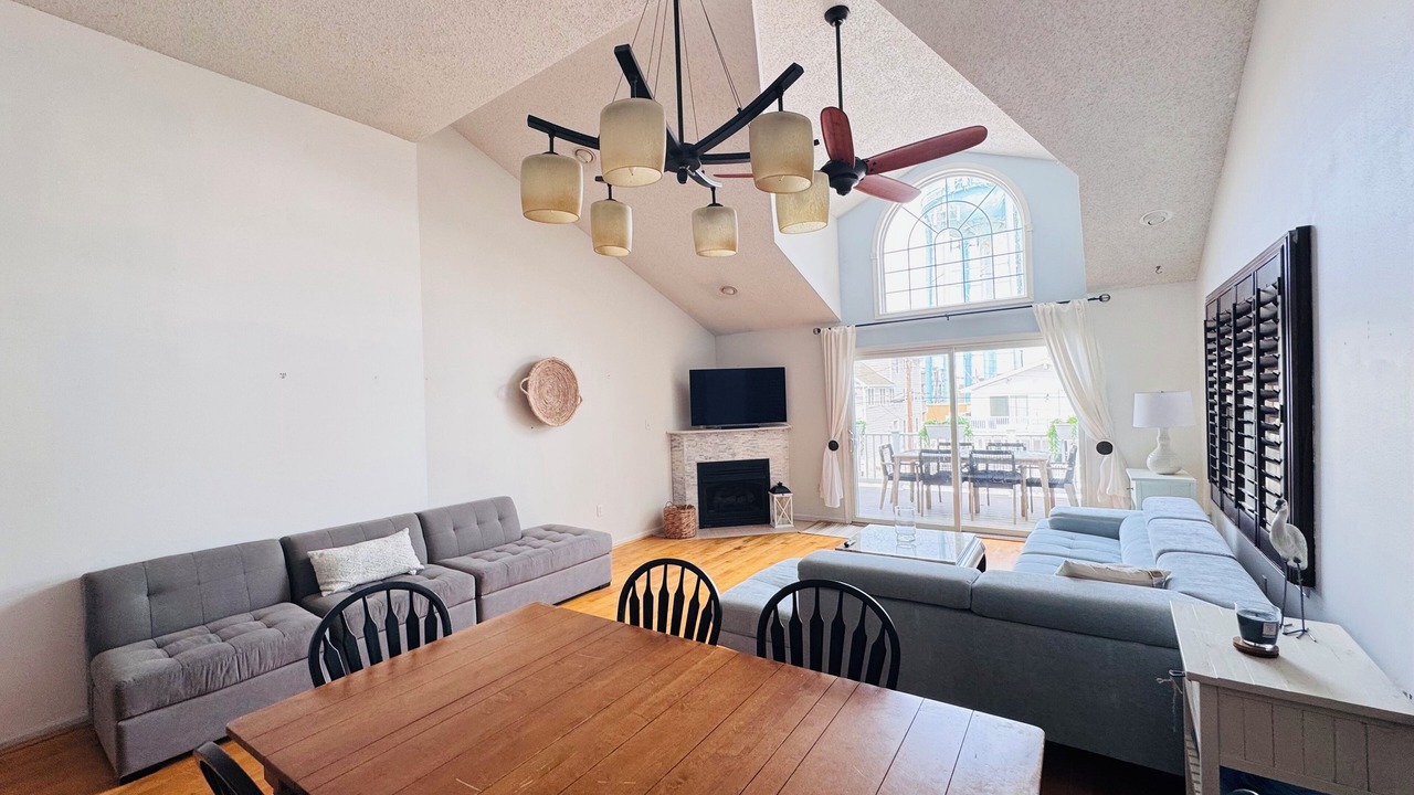 Photo of Livingroom in Townsend's Inlet