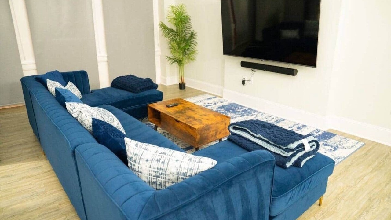 Photo of Livingroom in Downtown Baltimore
