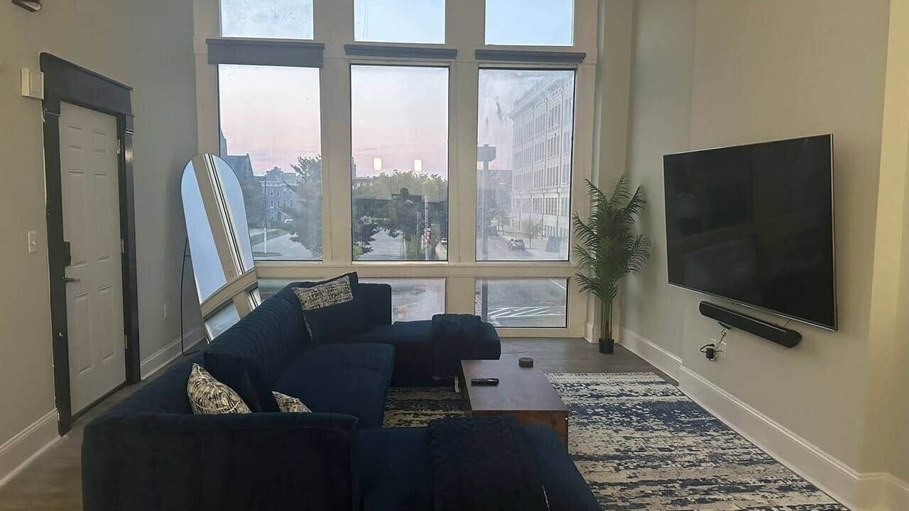 Photo of Livingroom in Downtown Baltimore