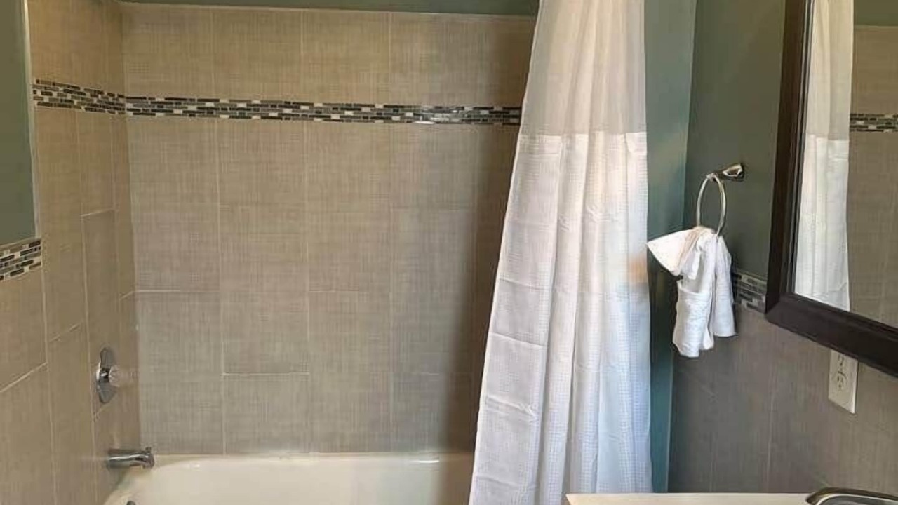 Photo of Bathroom in Downtown Baltimore