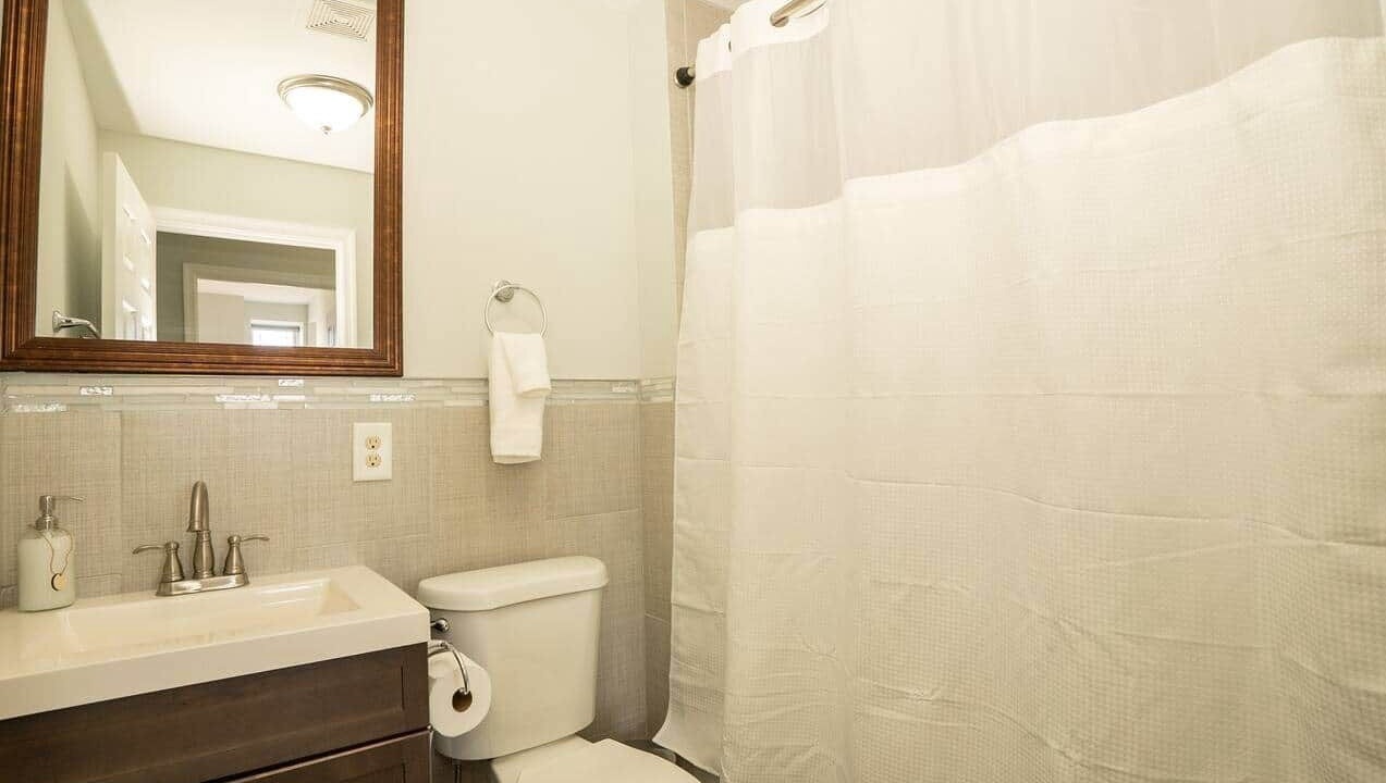 Photo of Bathroom in Downtown Baltimore