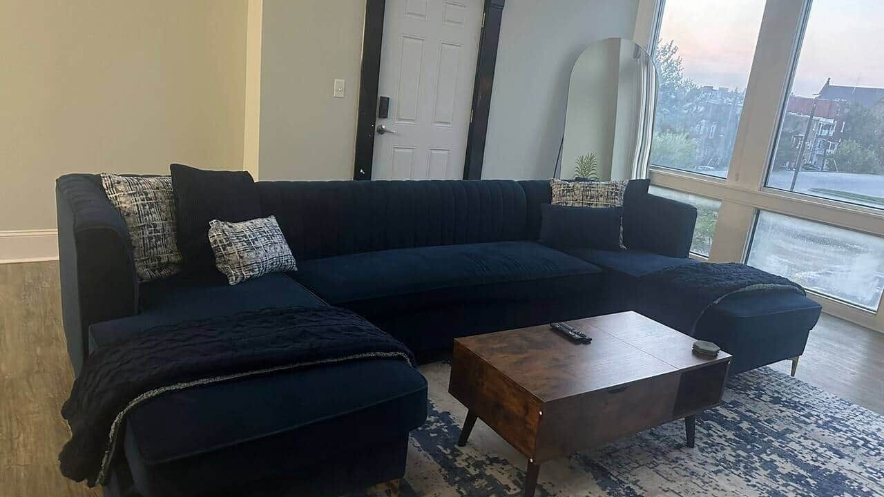 Photo of Livingroom in Downtown Baltimore