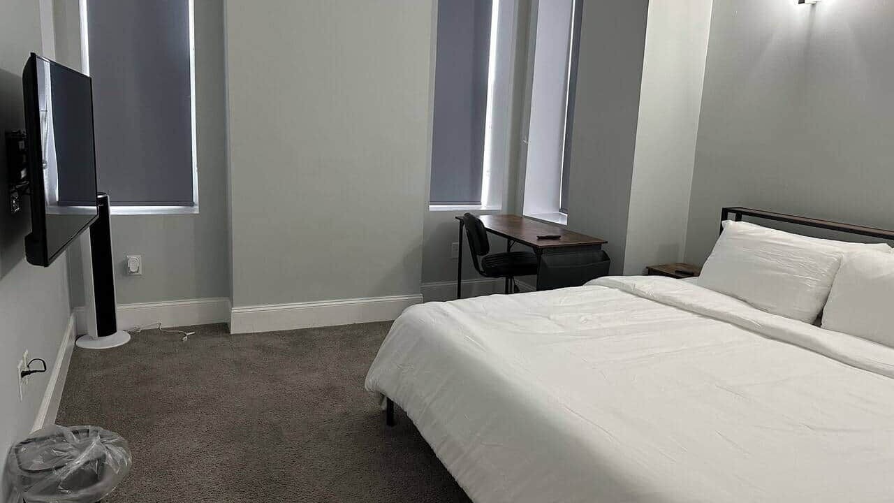 Photo of Bedroom in Downtown Baltimore