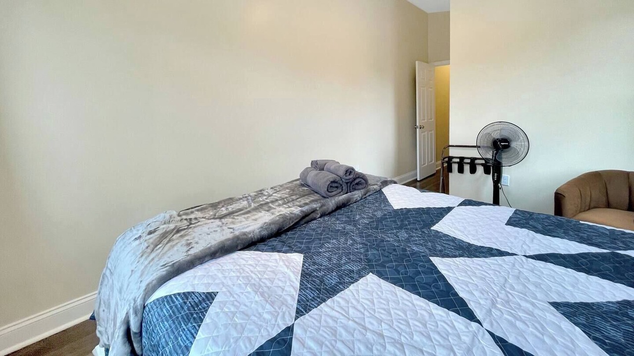 Photo of Bedroom in Downtown Baltimore