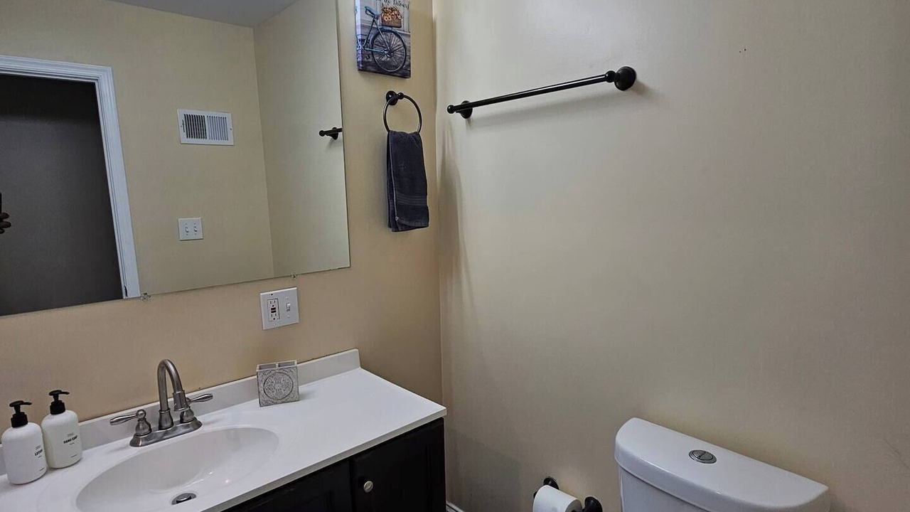 Photo of Bathroom in Downtown Baltimore