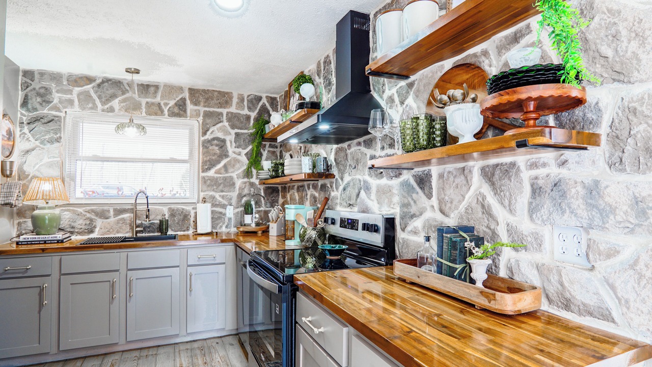 Photo of Kitchen in Dunlap