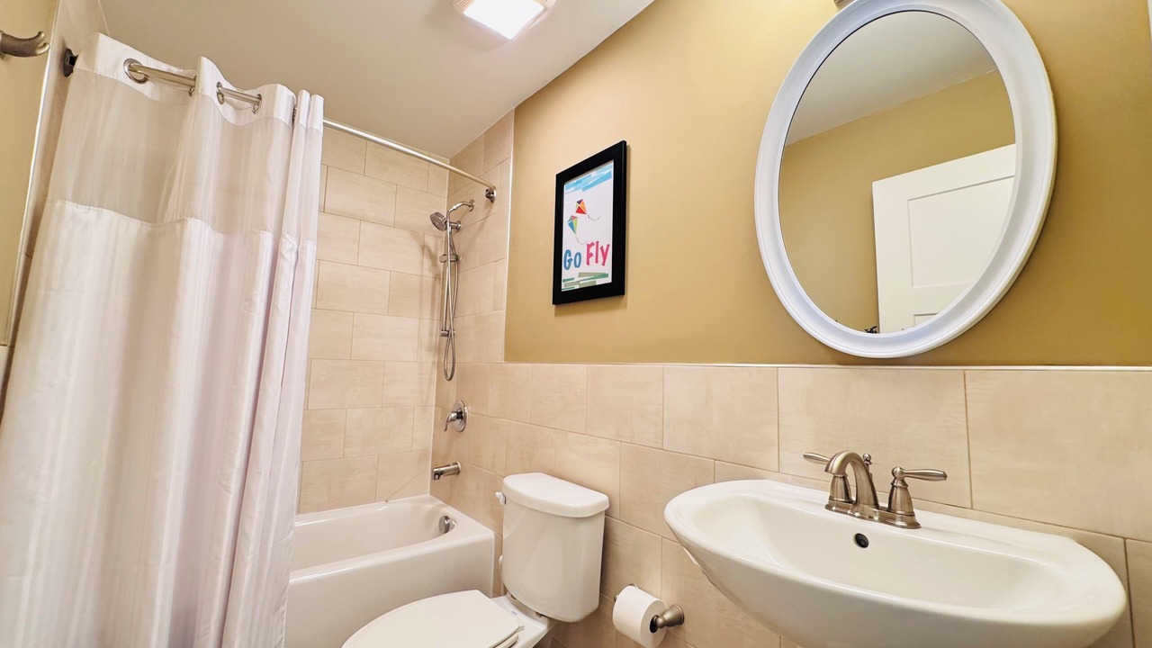 Photo of Bathroom in Townsend's Inlet