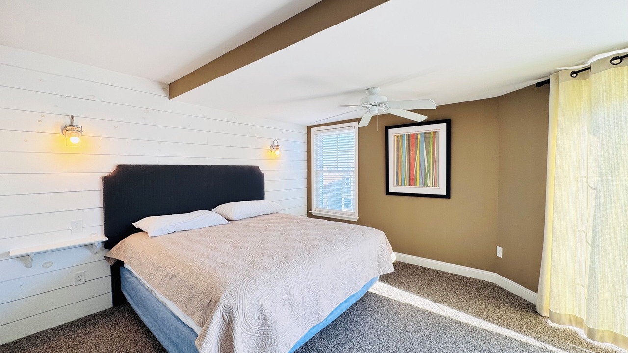 Photo of Bedroom in Townsend's Inlet