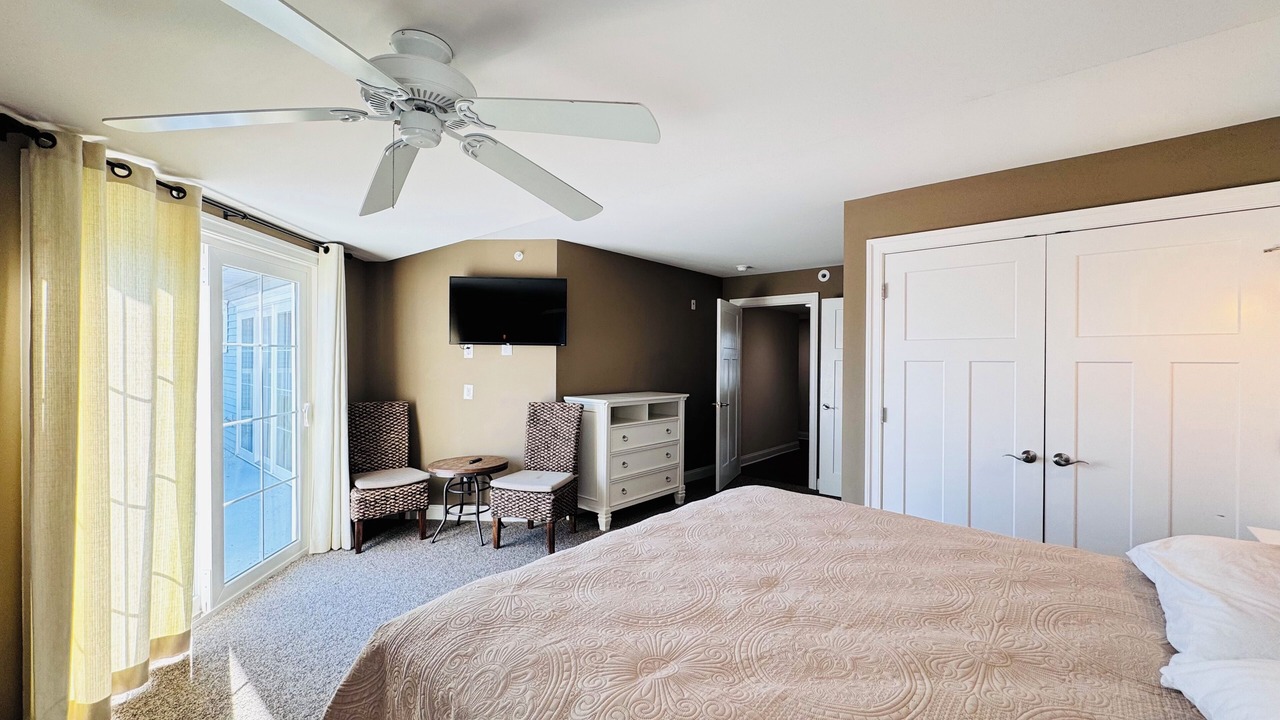 Photo of Bedroom in Townsend's Inlet