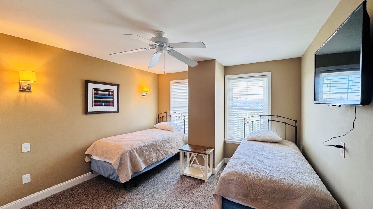Photo of Bedroom in Townsend's Inlet