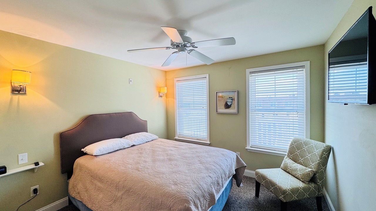 Photo of Bedroom in Townsend's Inlet
