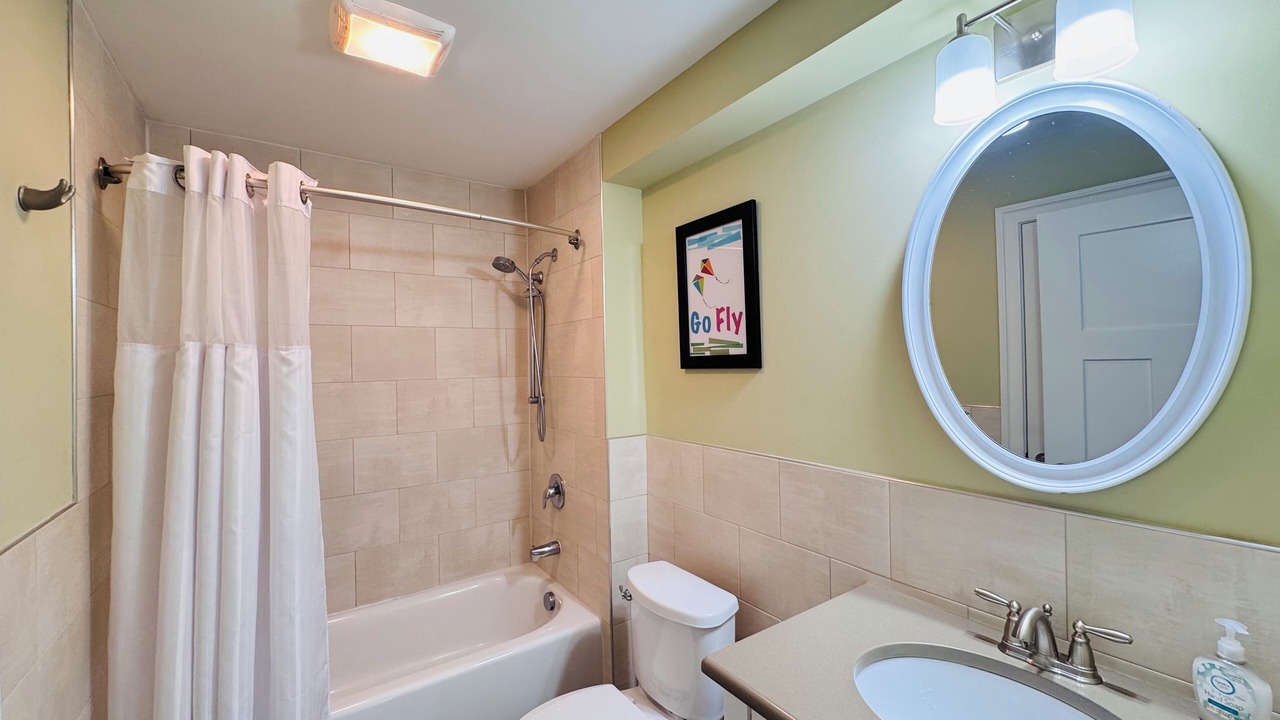 Photo of Bathroom in Townsend's Inlet