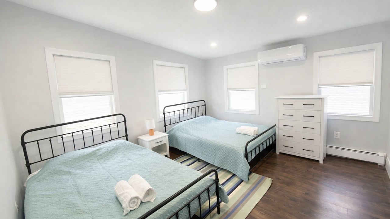 Photo of Bedroom in Long Branch