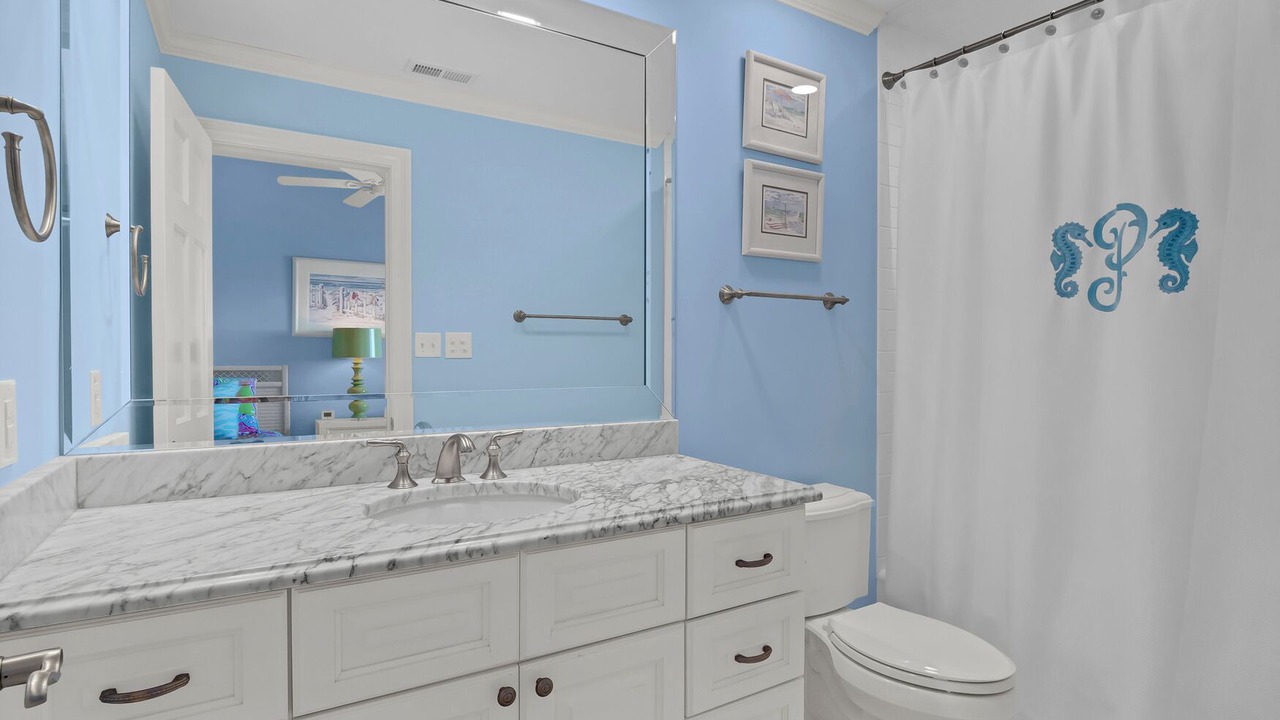 Photo of Bathroom in Shell Island